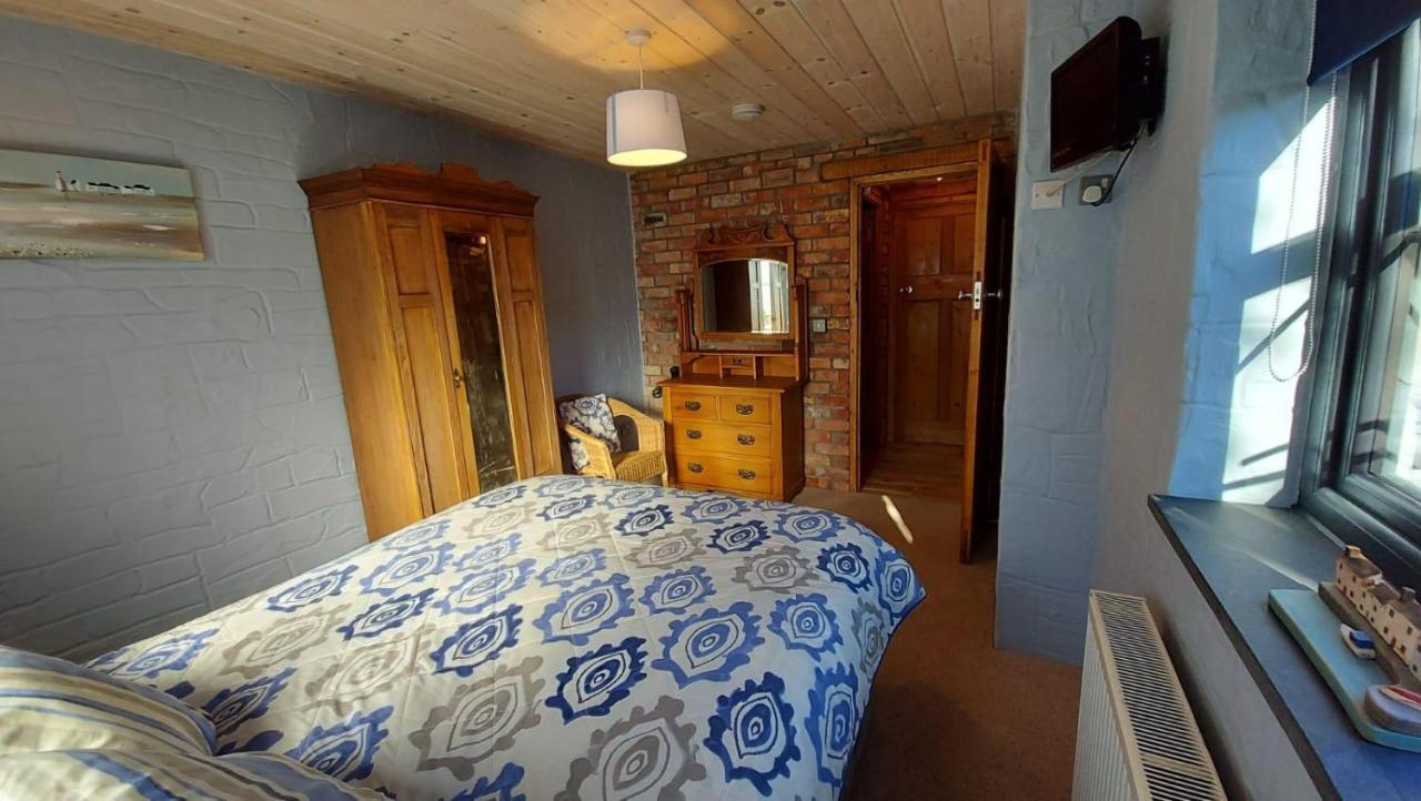 No 1 Dolheulog Aberaeron Sa46 0Ep Villa Buitenkant foto